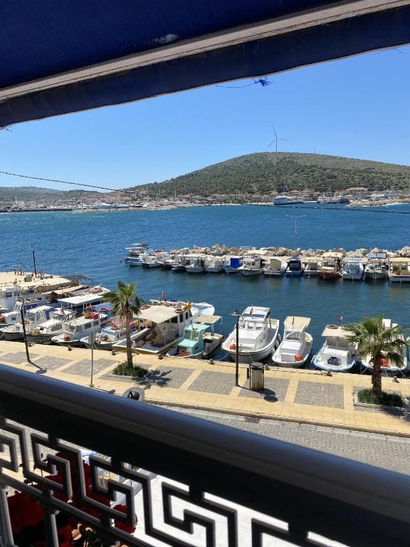 Triple Room with Sea View room - Image 3