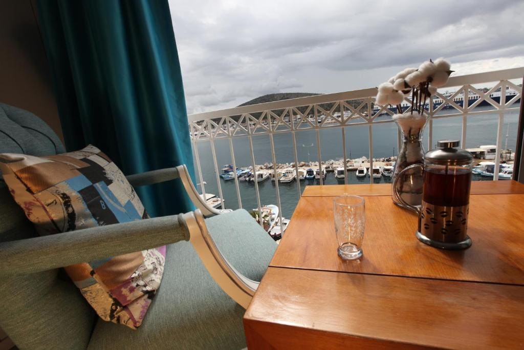 King Room with Sea View room - Image 2