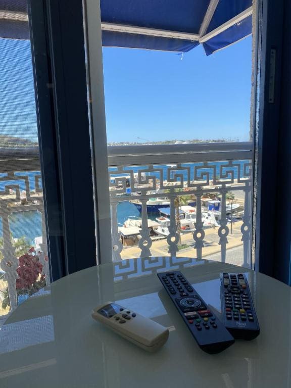 Triple Room with Sea View room - Image 1