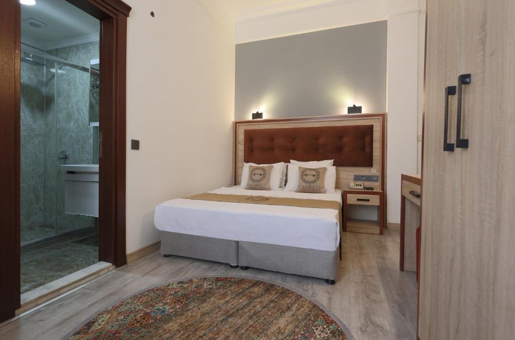 Standard Double Room room - Image 3
