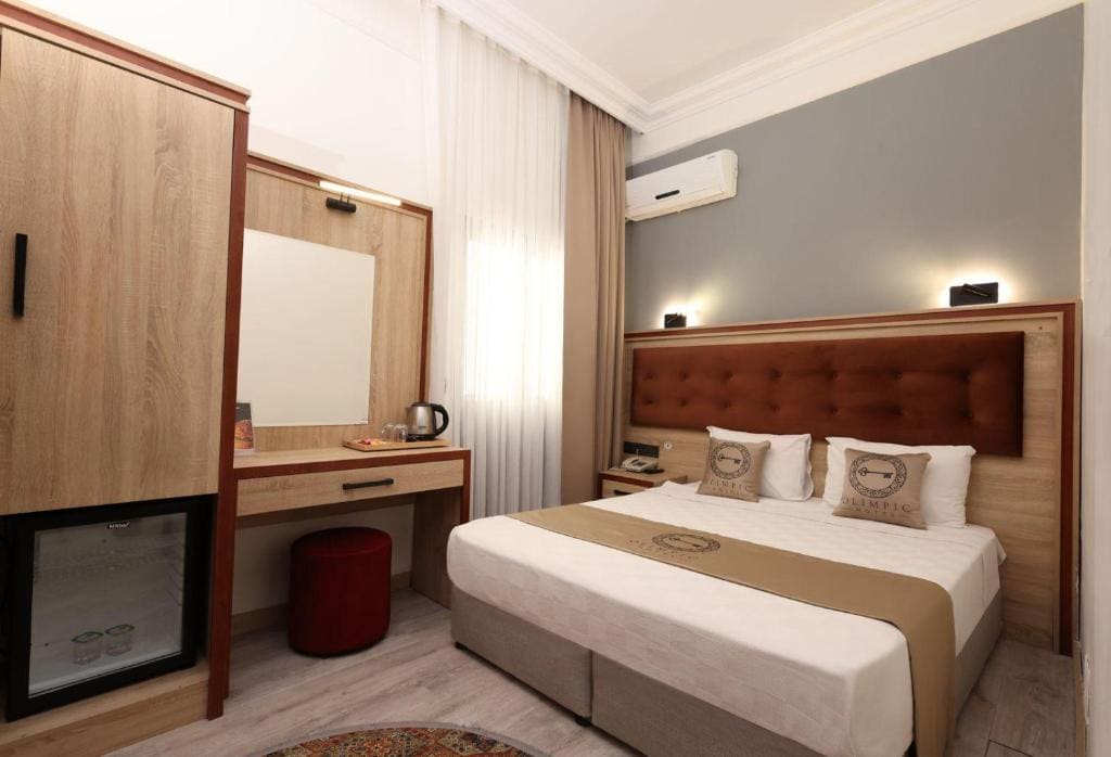 Family Room with Balcony room - Image 1