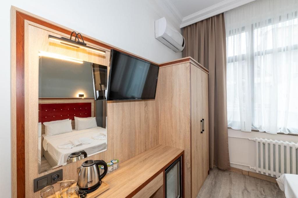 Superior Double Room room - Image 2