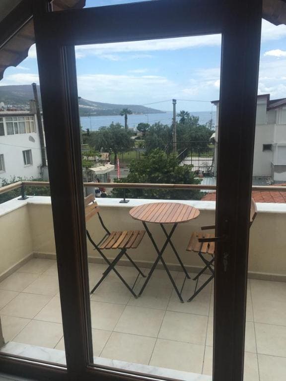Deluxe Double Room with Balcony and Sea View room - Image 2
