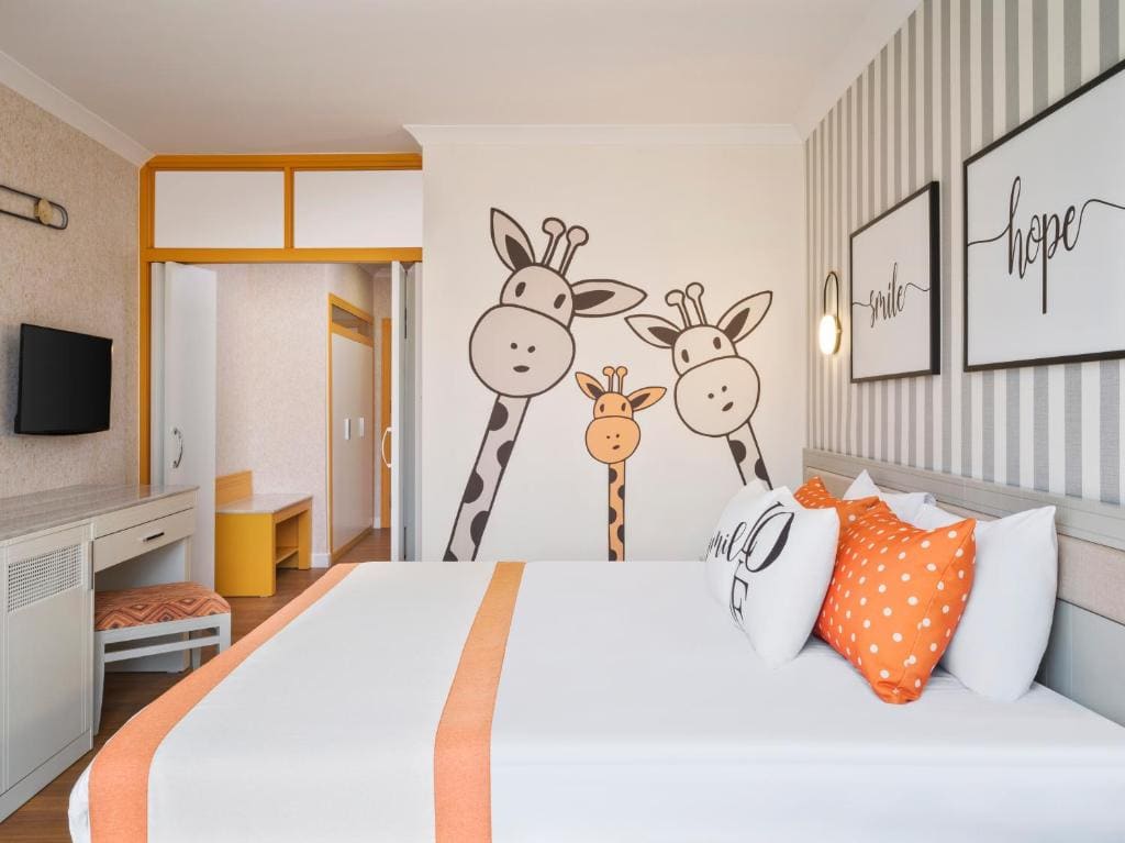 Standart Sea View Room Double-MainBuilding room - Image 1