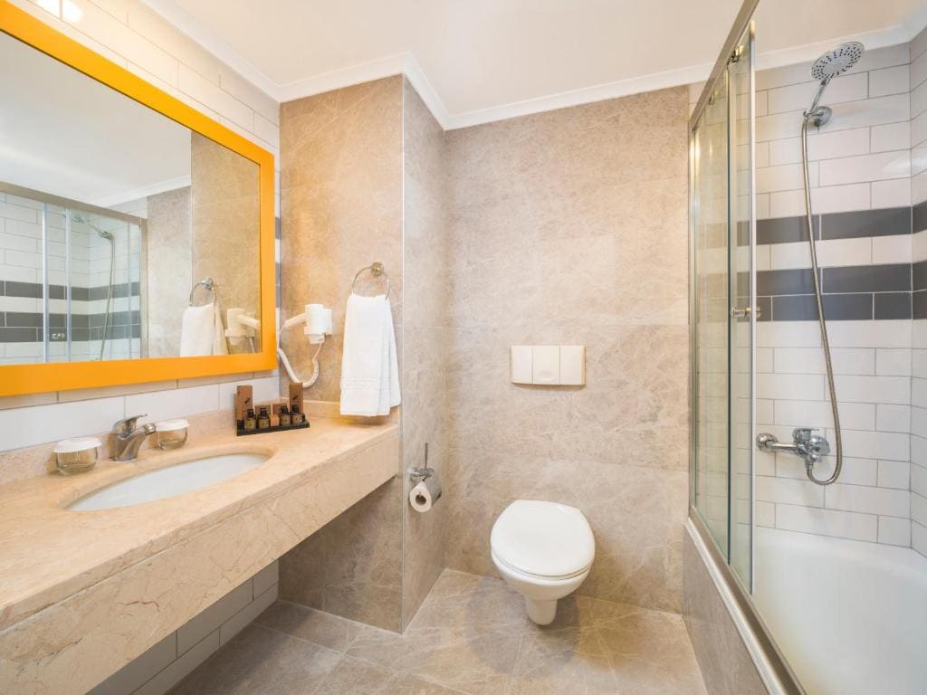 Standart Sea View Room Double-MainBuilding room - Image 2