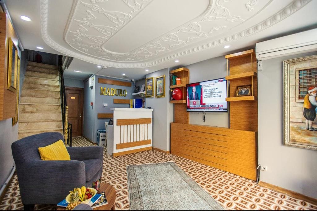 Economy Triple Room room - Image 1