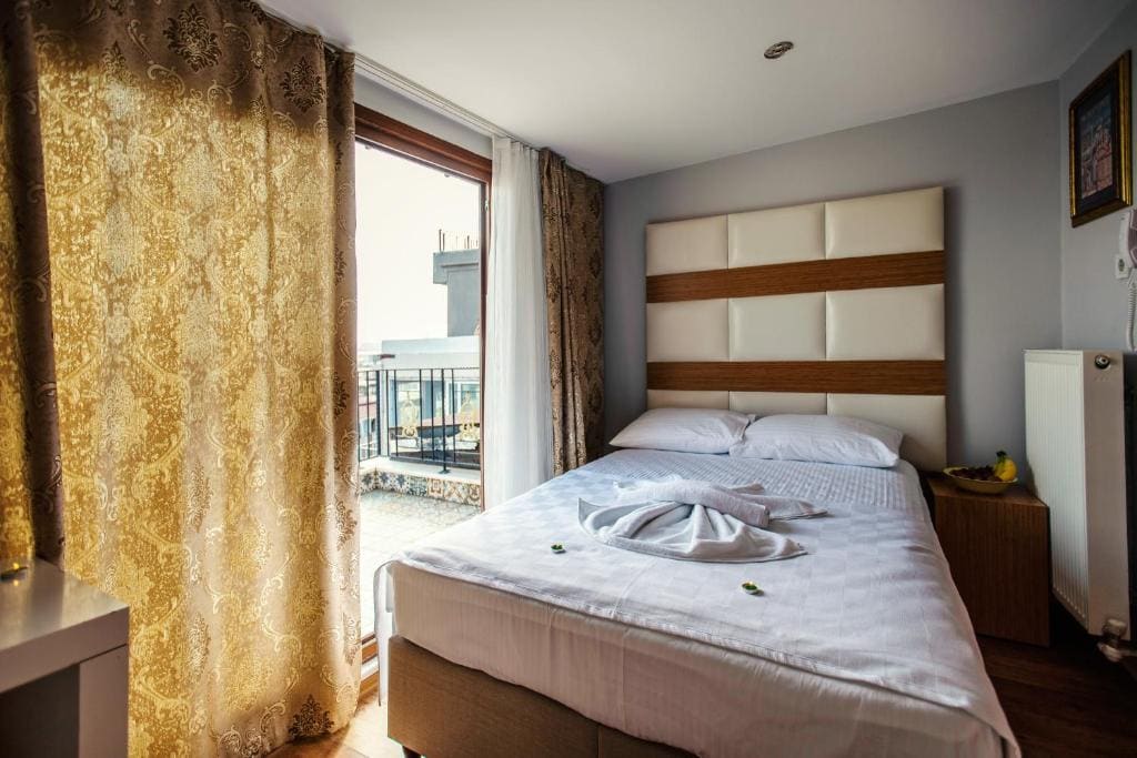 King Room with Sea View room - Image 1