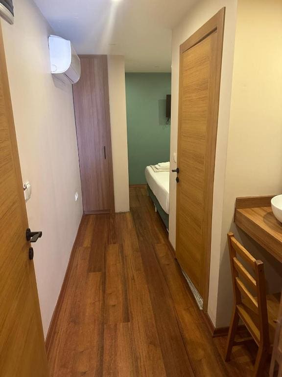 Economy Double Room room - Image 2