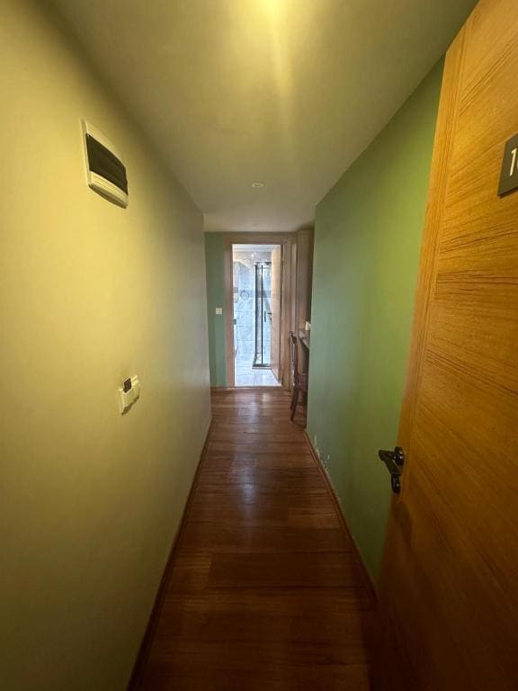 Economy Triple Room room - Image 3
