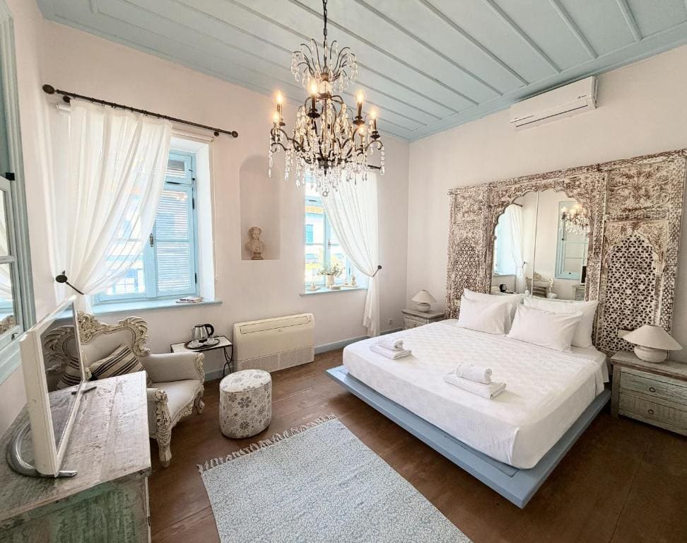 Double Room with Sea View room - Image 1