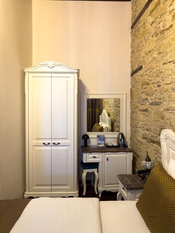 Deluxe Double Room with Sea View room - Image 1