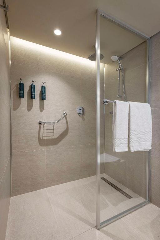 Twin Room - Accessible room - Image 3