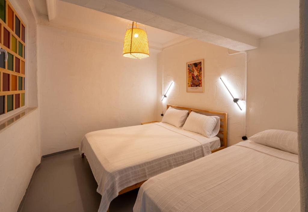 Family Room room - Image 1