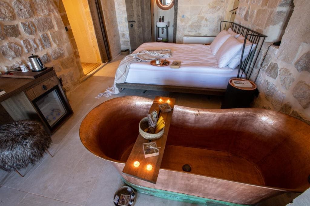 Superior Suite room - Image 3