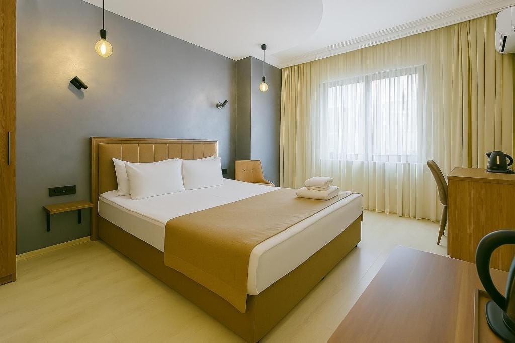 Standard Double Room room - Image 2