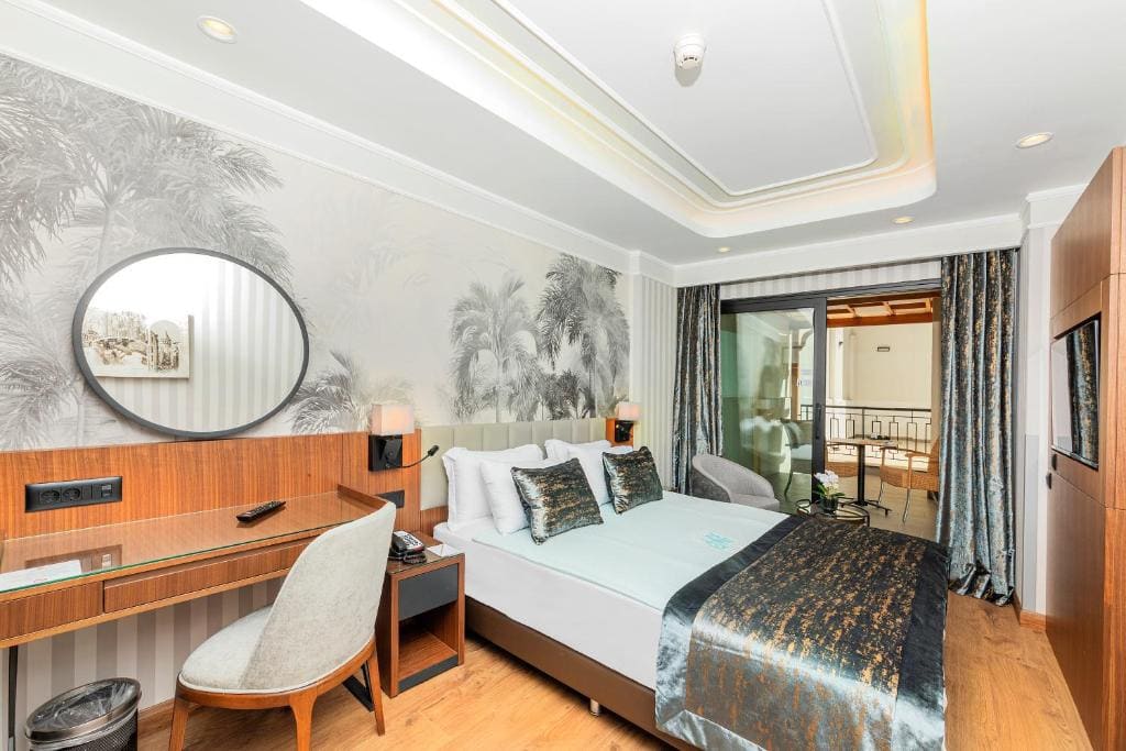 Basement Double Room With Balcony room - Image 3