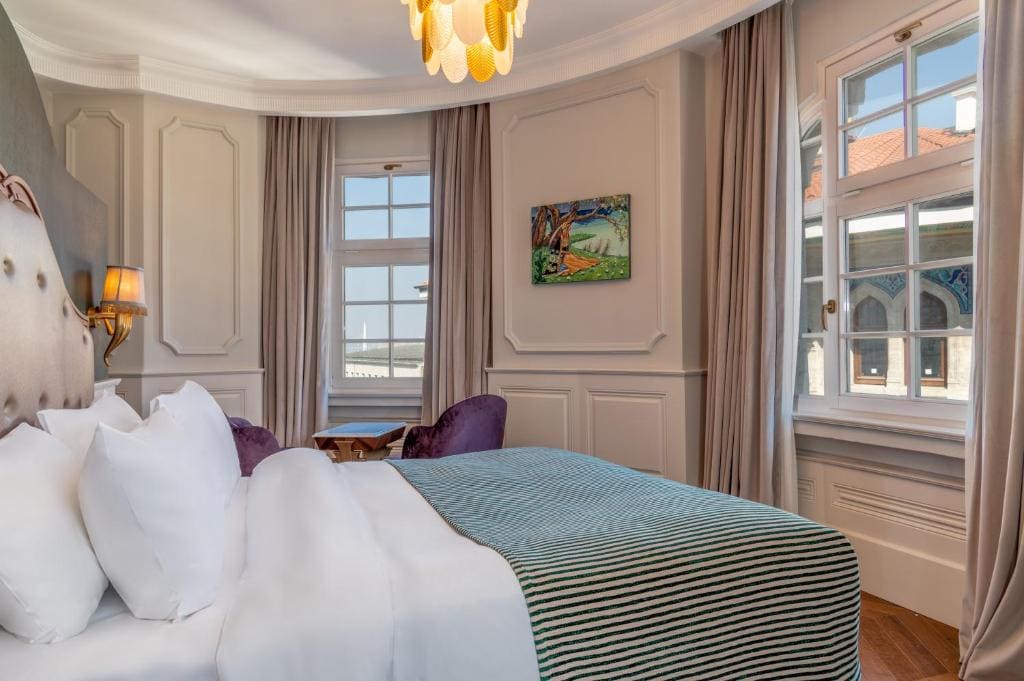 Executive King Room room - Image 2