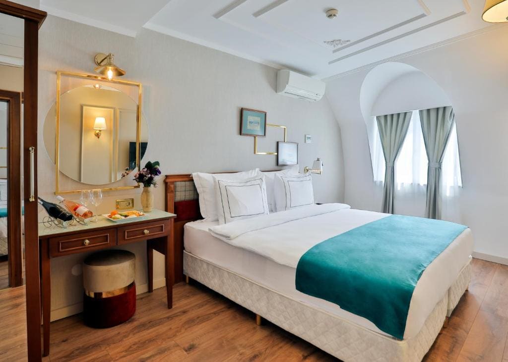 Standard Double or Twin Room room - Image 2