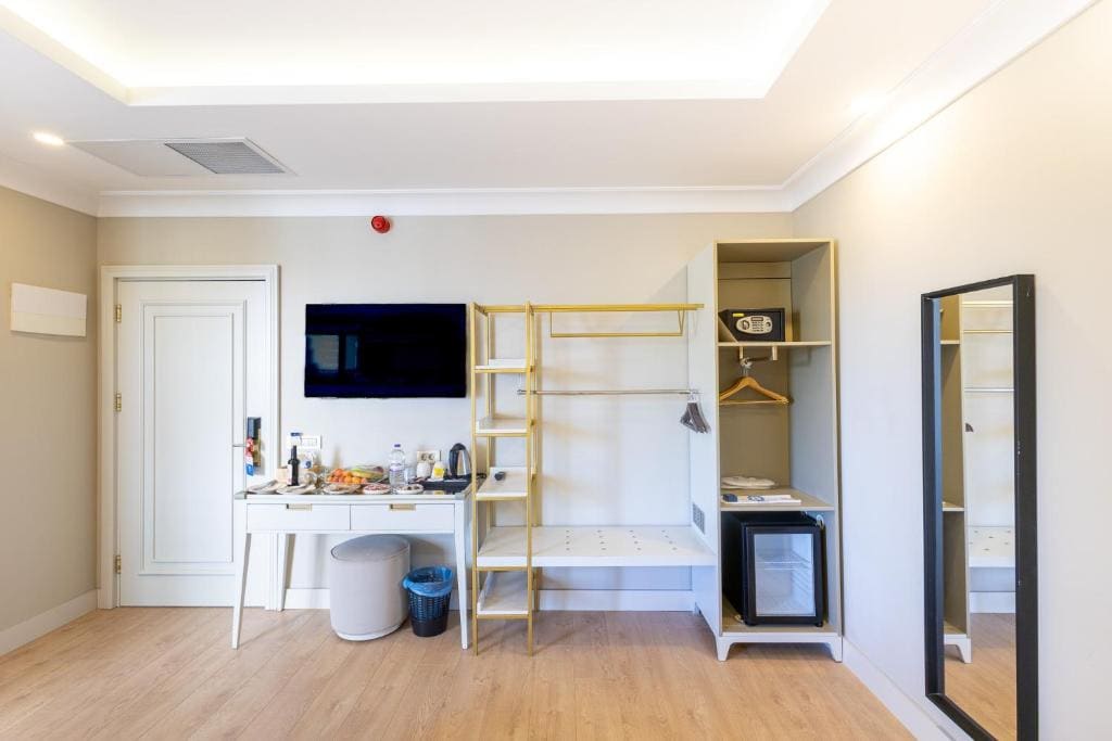 Budget Double Room room - Image 2
