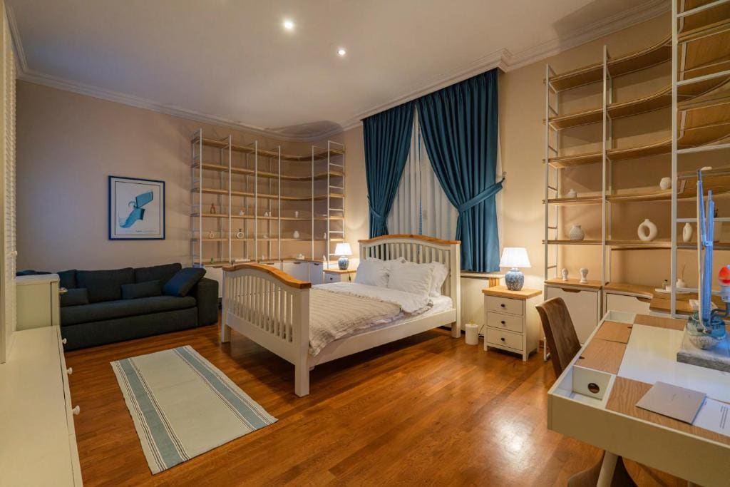 Suite with Sea View room - Image 2
