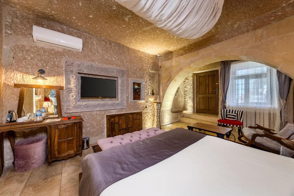 Deluxe Double Room room - Image 2