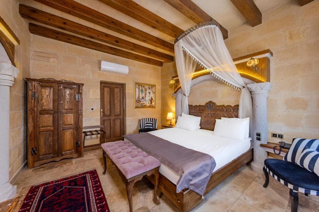 Deluxe Double Room room - Image 3