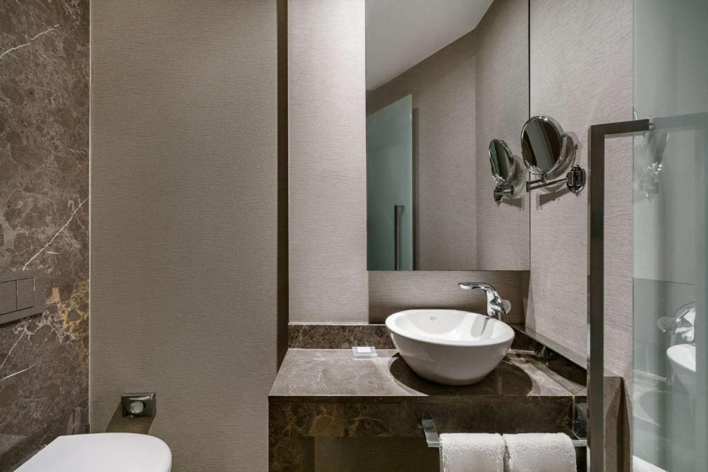 Hammam Suite with Sauna and Terrace room - Image 3