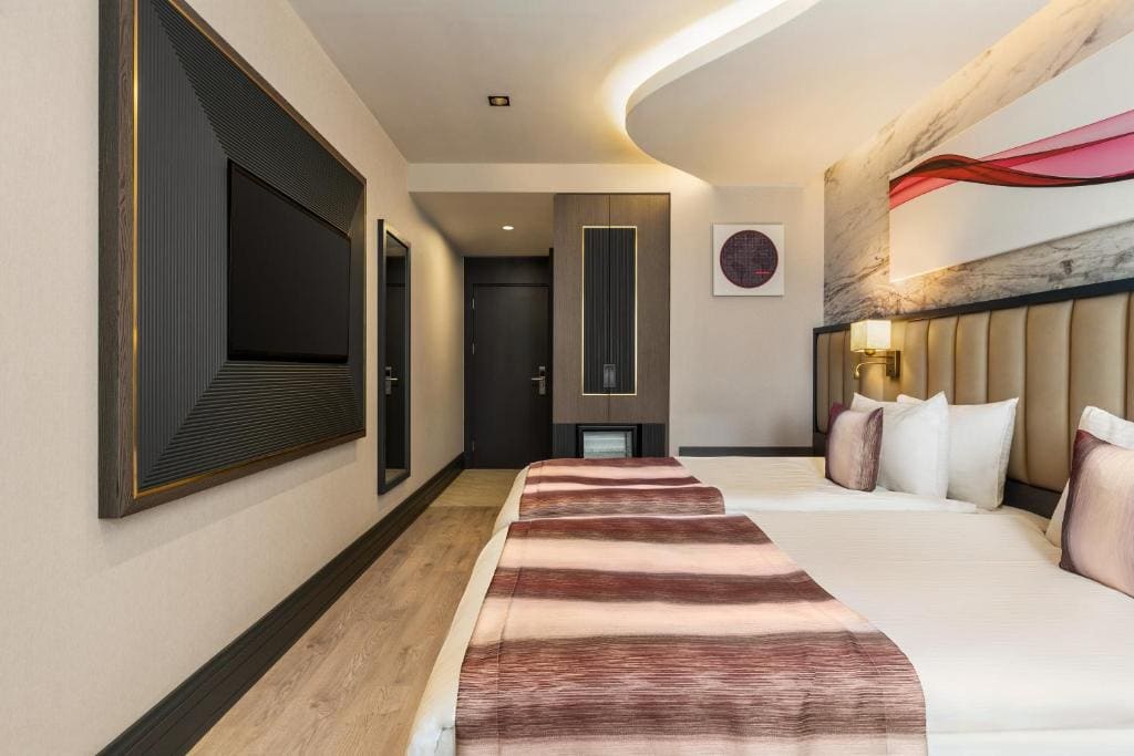 Deluxe Double Room room - Image 3