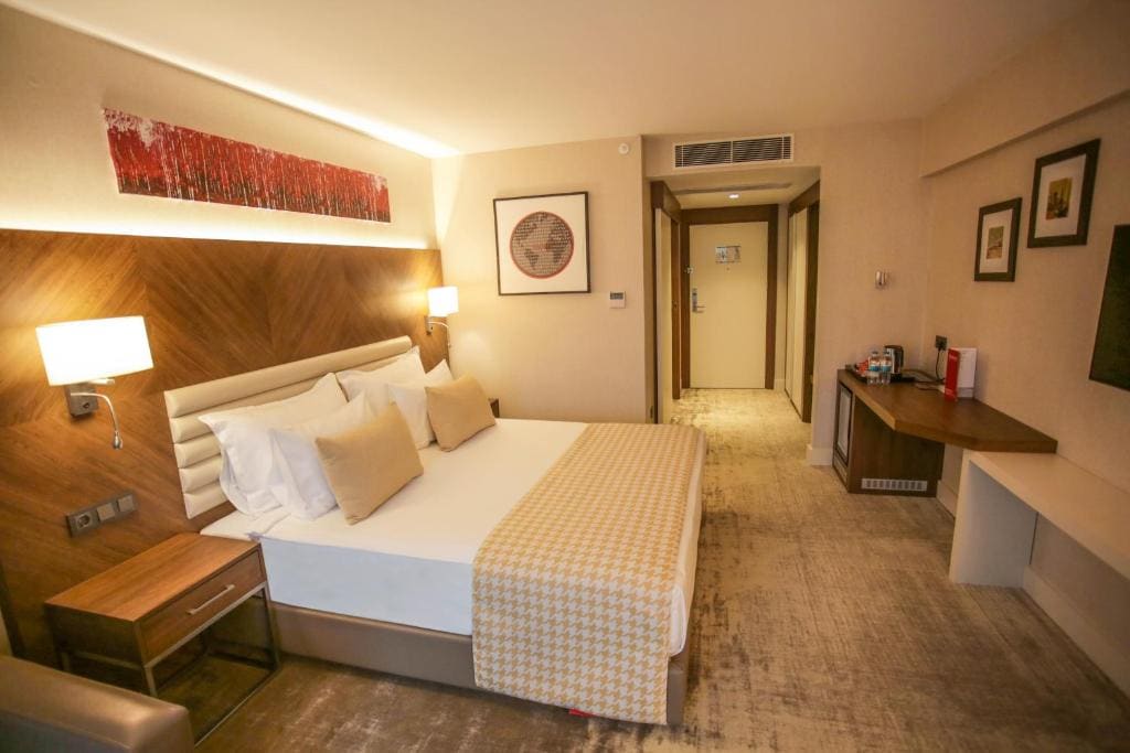 Standard Twin Room - Non Smoking room - Image 3