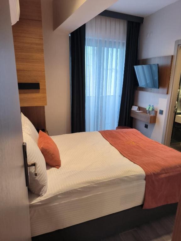 Basic Room room - Image 1