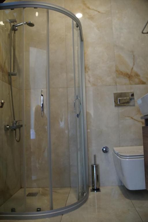 Deluxe Double Room with Side Sea View room - Image 2
