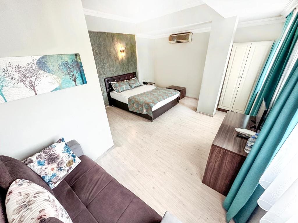 Family Double Room room - Image 2