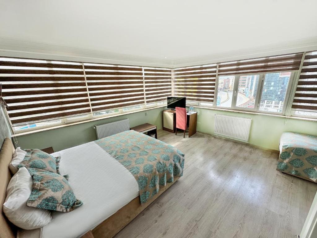 Triple Room room - Image 1