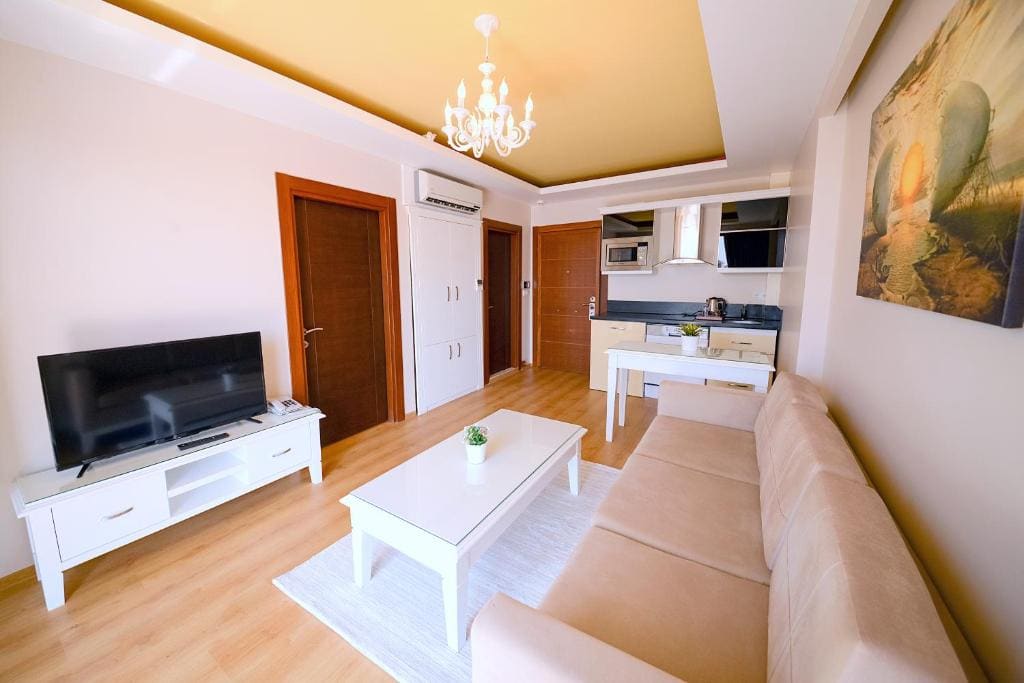 Executive Suite room - Image 2
