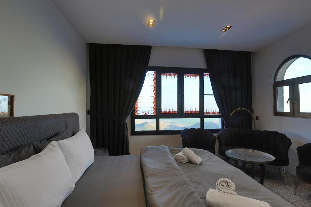 Economy Double Room room - Image 2