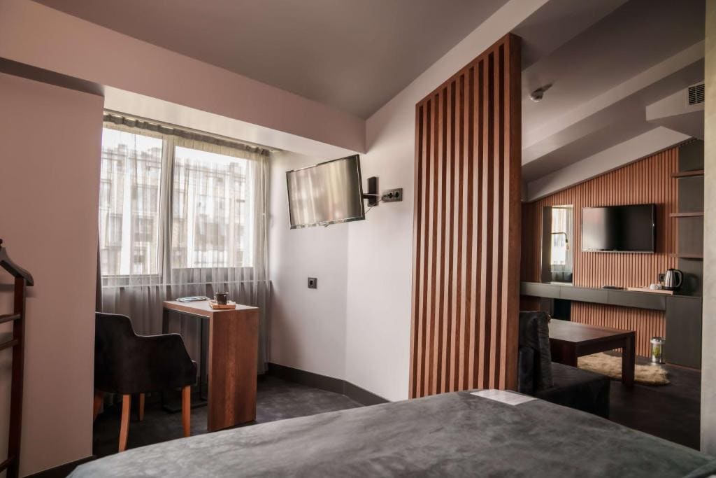 Executive Suite room - Image 2