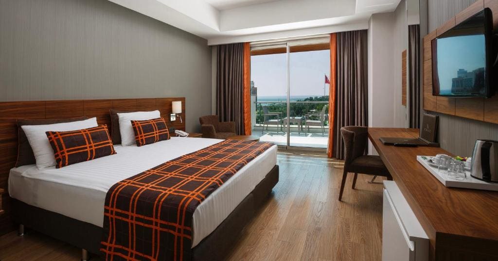 Family Room with Sea View room - Image 1