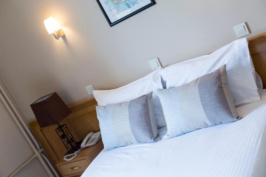 Standard Double Room room - Image 2