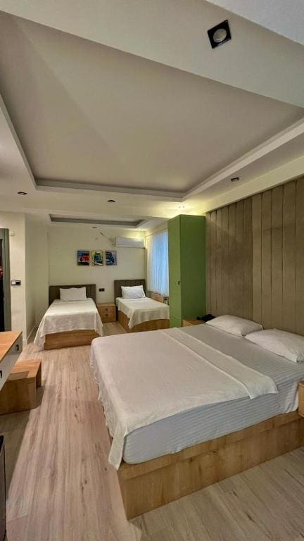Double Room with Private Bathroom room - Image 2