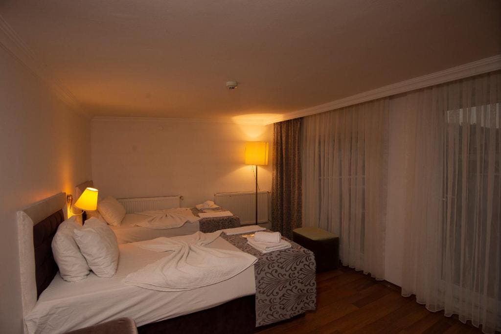 Superior Double Room room - Image 3