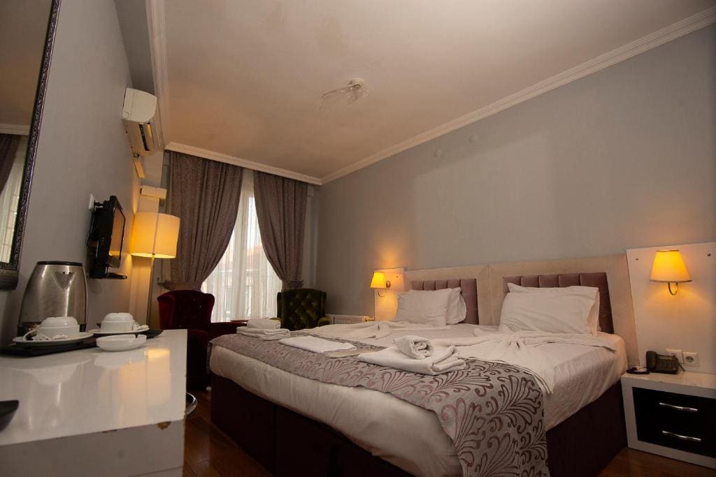 Superior Double Room room - Image 1