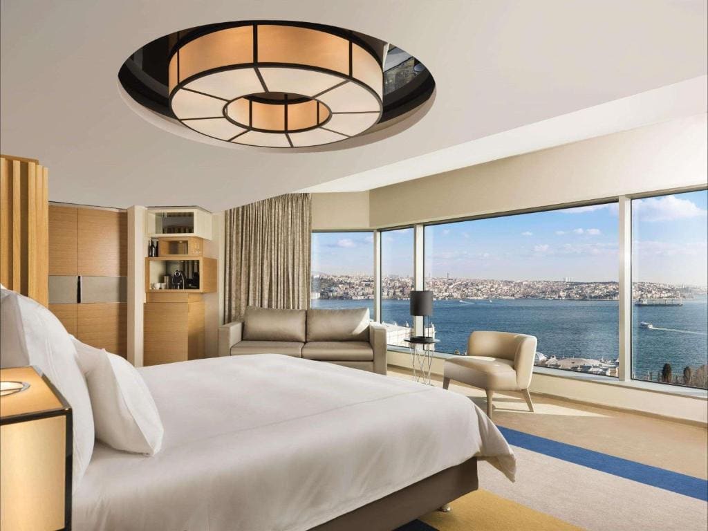 Swiss Executive Corner Room with Garden View and Lounge Access room - Image 3