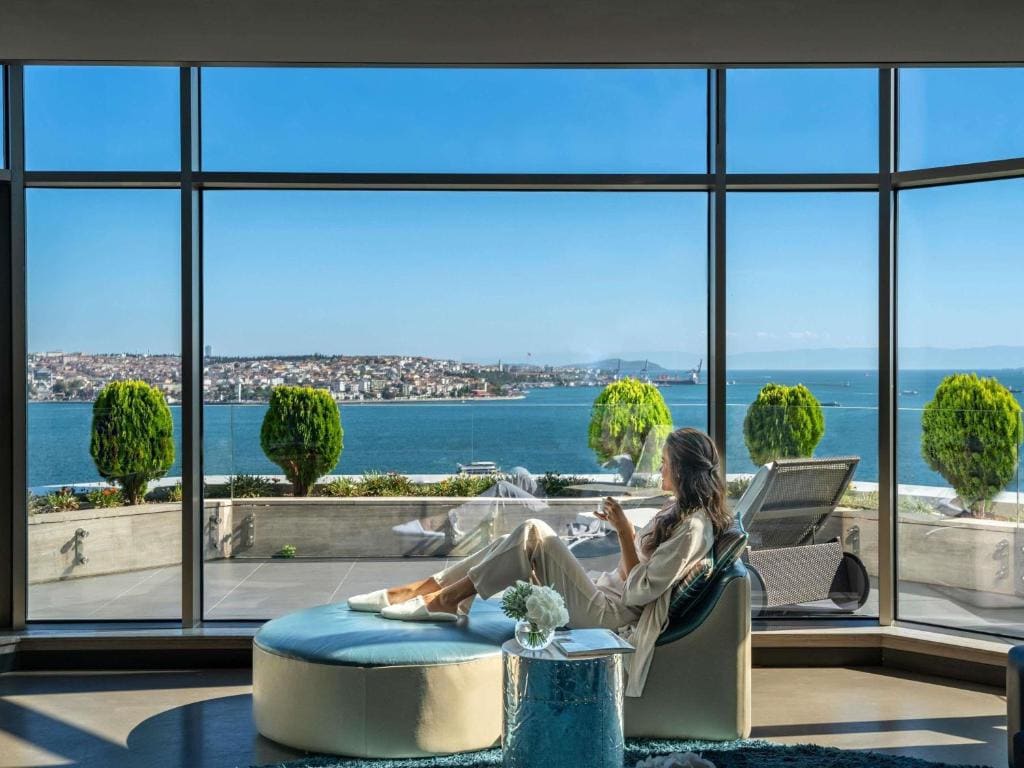 Swiss Executive Corner Room with Garden View and Lounge Access room - Image 2