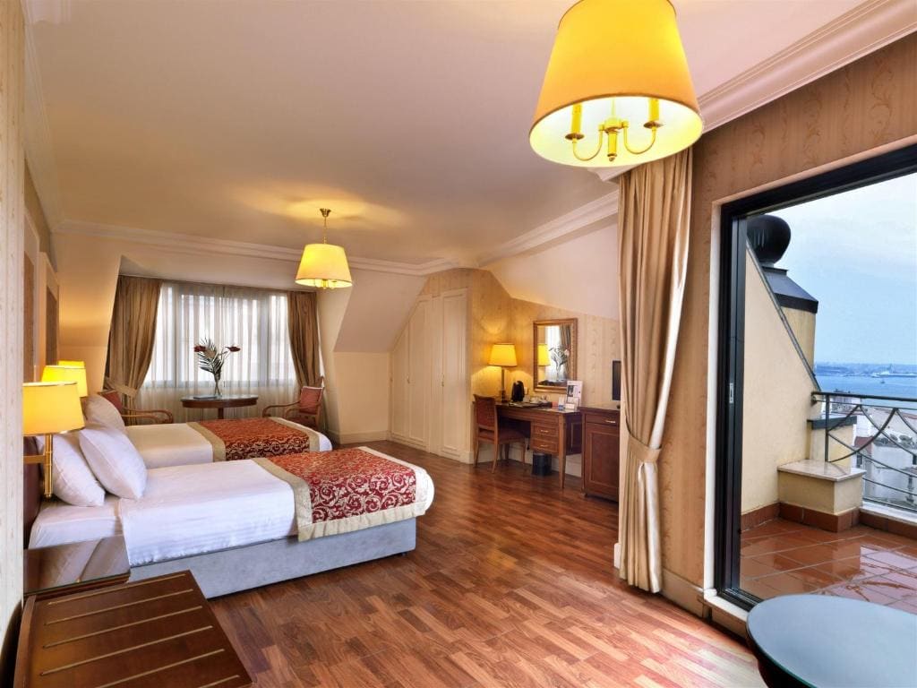 Double or Twin Room with Bathroom room - Image 1