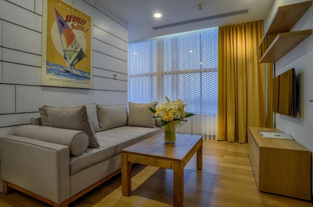 Suite room - Image 3