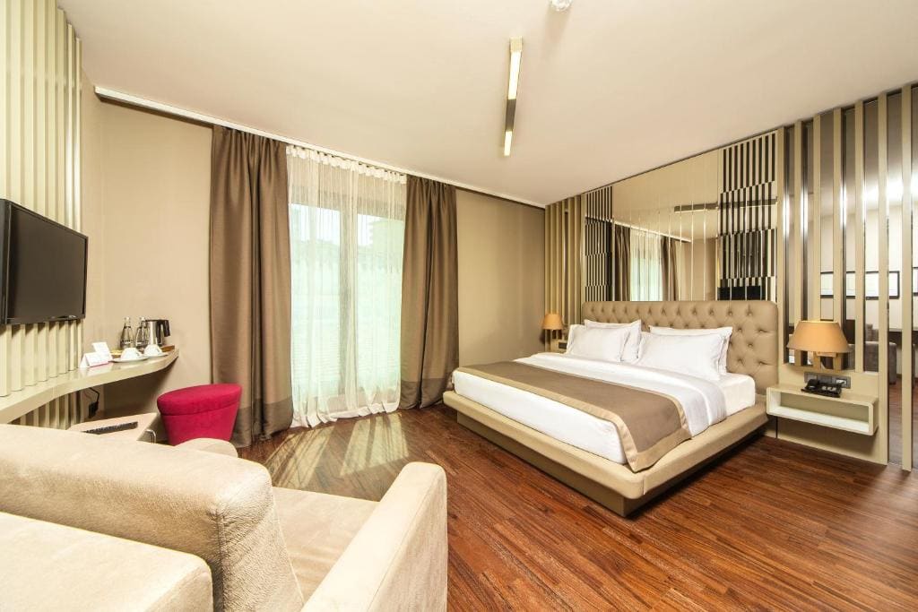 Standard Double Room room - Image 2