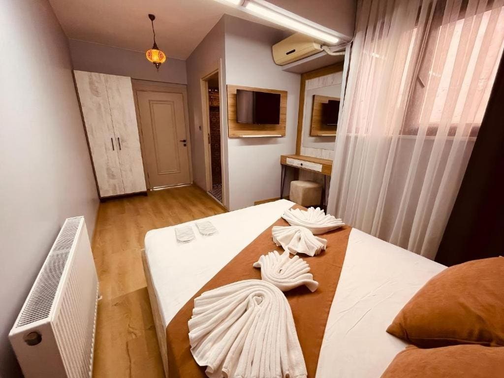 Standard Double Room room - Image 3