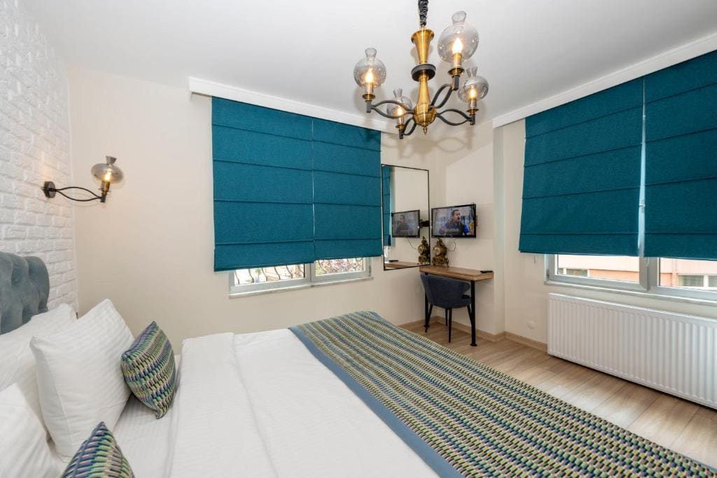 Family Room with Garden View room - Image 1