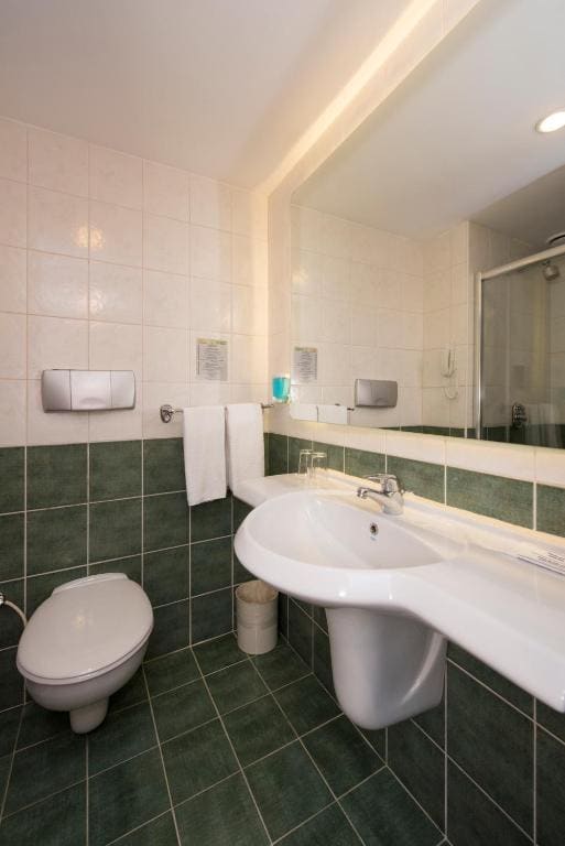 Standard Double Room room - Image 3