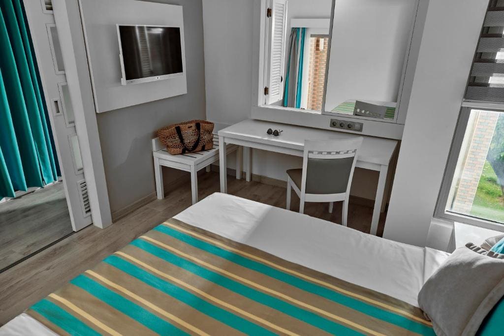Suite room - Image 2